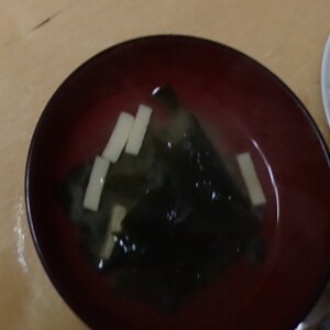 高野豆腐で味噌汁
